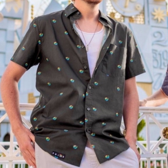 Disney Star Wars Pride Woven Camp Button Down Shirt Rainbow XL - Picture 1 of 6